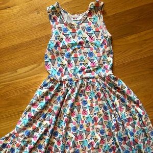 Dot Dot Smile, sleeveless, cool material, size 8/10